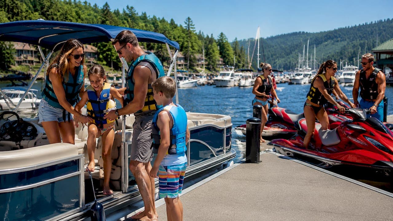 Pack Your Cooler for a Boat Rental Day Trip Right
